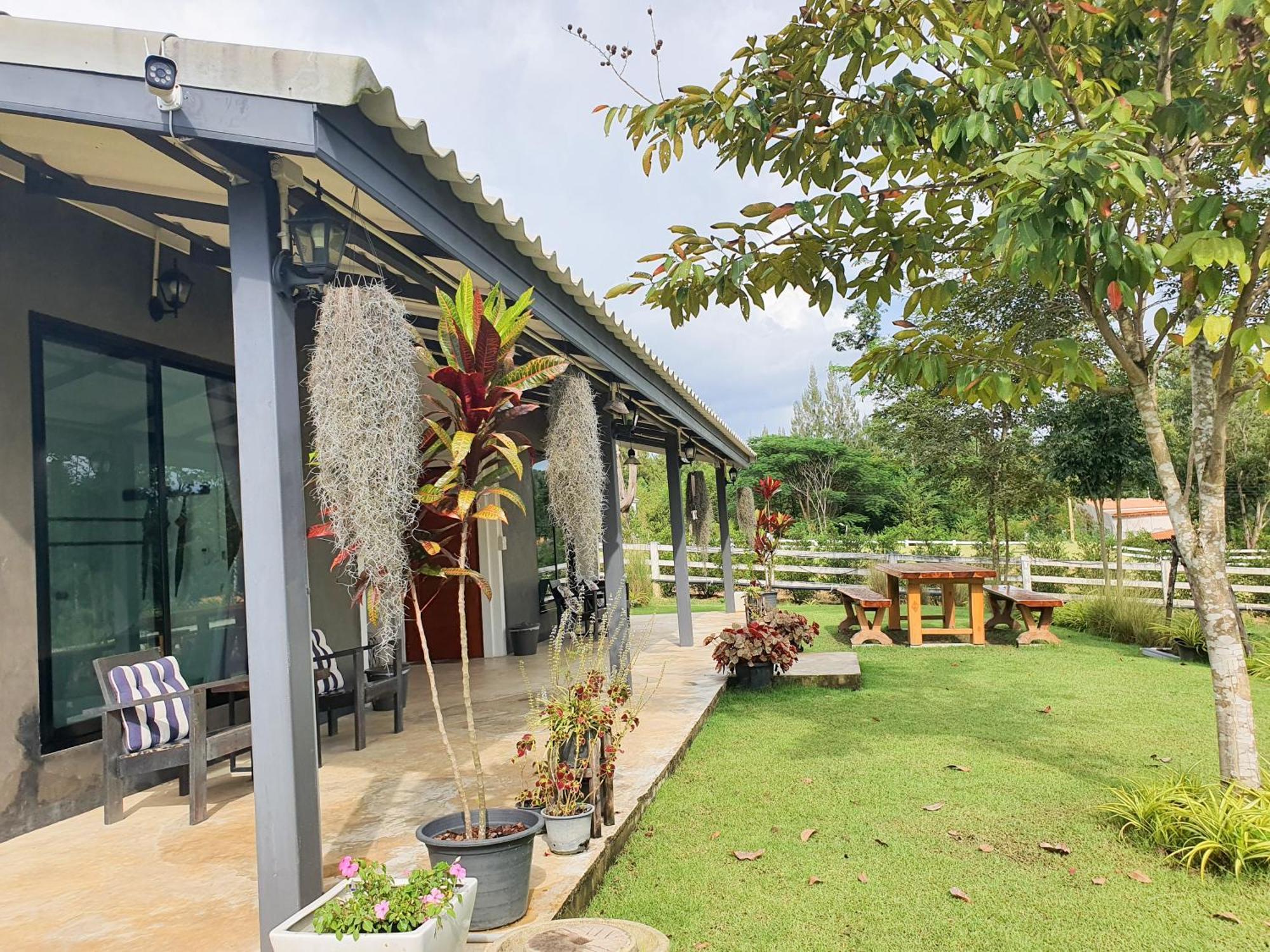 Dhanhill Bed&Cafe Bu Khanun 외부 사진